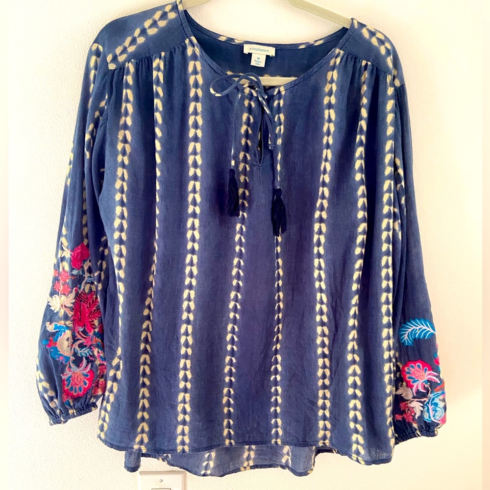 Sundance Indigo Print Floral Embroidered Top excellent condition